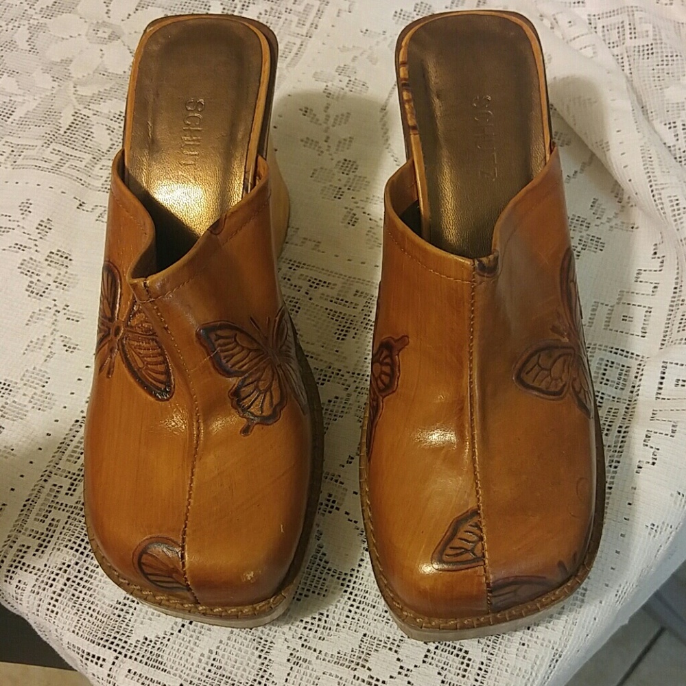 SCHUTZ TAN LEATHER CLOGS SIZE 7M